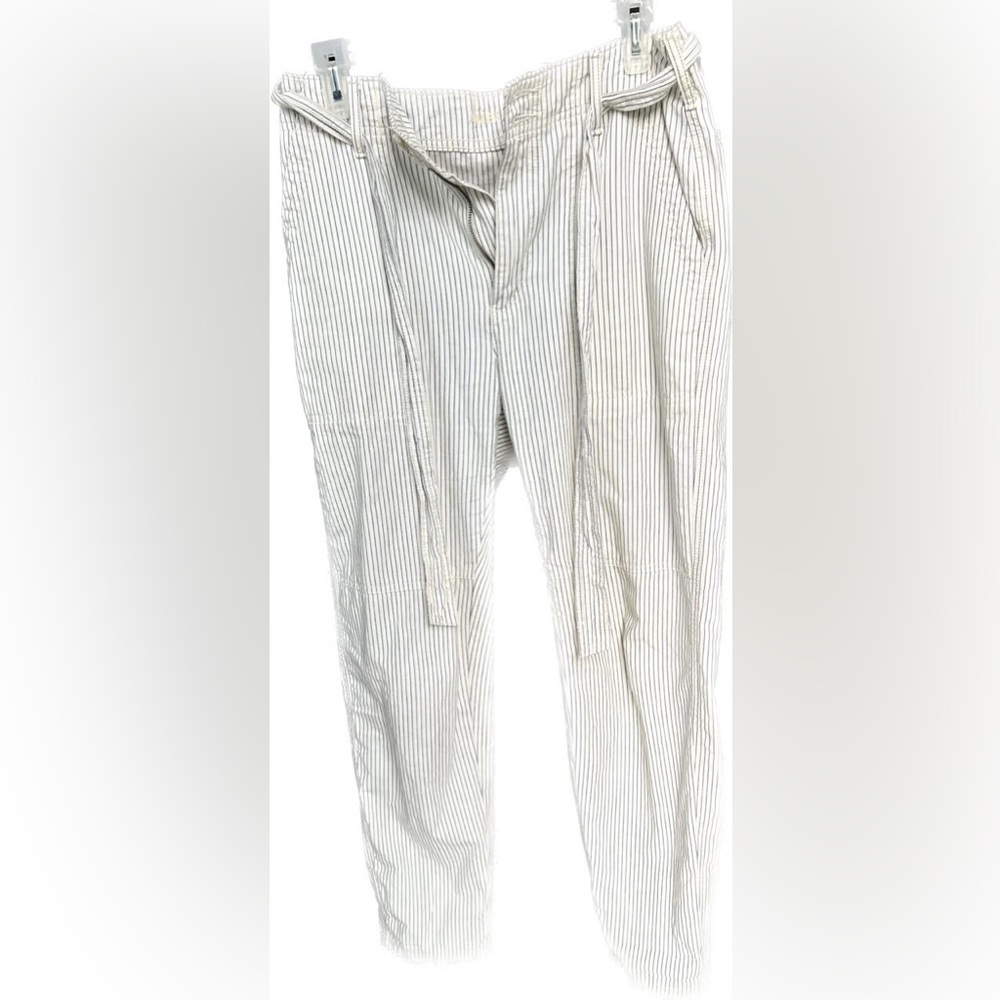 American Eagle Pants! Size 4